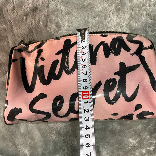 Victoria's Secret(ヴィクトリアズシークレット)のヴィクトリアシークレット　ポーチ レディースのファッション小物(ポーチ)の商品写真