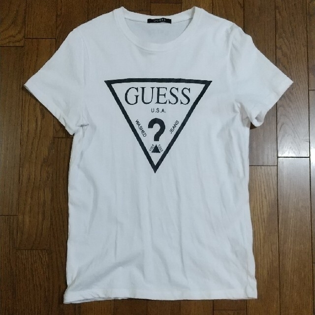 GUESS(ゲス)の《あーる様専用》GUESS　Ｔシャツ レディースのトップス(Tシャツ(半袖/袖なし))の商品写真