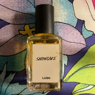 ラッシュ(LUSH)のLUSH ラッシュ　スノーケーキ　パフューム　30ml(香水(女性用))