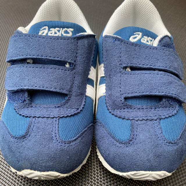 asics(アシックス)のスニーカー　アシックス　15センチ キッズ/ベビー/マタニティのキッズ靴/シューズ(15cm~)(スニーカー)の商品写真