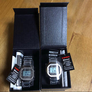 ジーショック(G-SHOCK)のG-SHOCK GMW-B5000D-1JF フルメタルシルバー　新品　２セット(腕時計(デジタル))