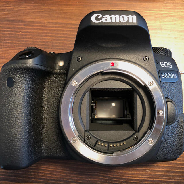 EOS9000DEF-S18-135