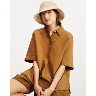 ユニクロ(UNIQLO)のリネンブレンドプルオーバーシャツ JW ANDERSON ユニクロ(シャツ/ブラウス(半袖/袖なし))