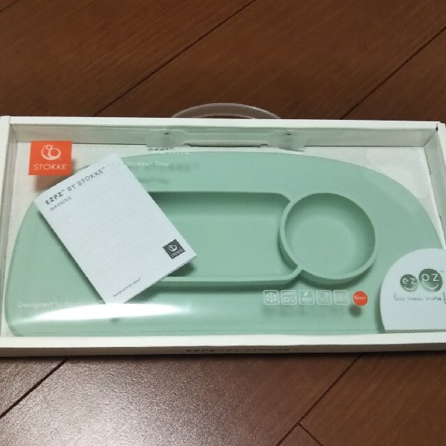 Stokke(ストッケ)のSTOKKE ストッケ トリップトラップ イージーピージー マット ezpz キッズ/ベビー/マタニティの授乳/お食事用品(プレート/茶碗)の商品写真