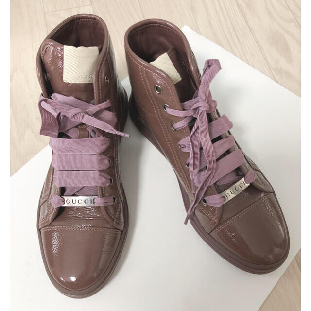 Gucci(グッチ)のGucci  スニーカー　37.5サイズ　24.5 お値下げしました！ レディースの靴/シューズ(スニーカー)の商品写真