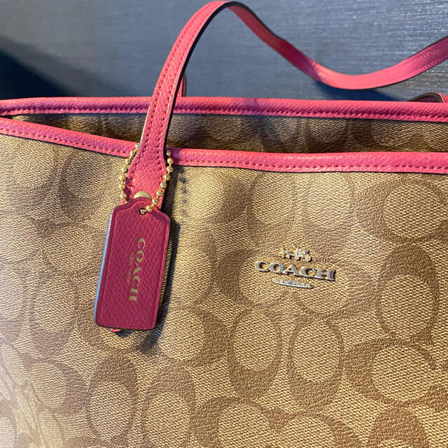 COACH(コーチ)の【美品】コーチ トートバッグ/ピンク レディースのバッグ(トートバッグ)の商品写真