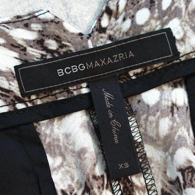 BCBGMAXAZRIA(ビーシービージーマックスアズリア)の◎BCBG MAXAZRIA◎イージーパンツ◎ポリパンツ◎フレア◎総柄◎レア◎ レディースのパンツ(カジュアルパンツ)の商品写真