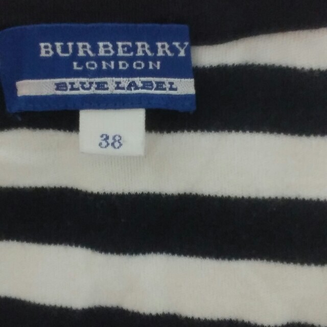 BURBERRY BLUE LABEL(バーバリーブルーレーベル)のBURBERRY38最終値下げ レディースのトップス(Tシャツ(半袖/袖なし))の商品写真
