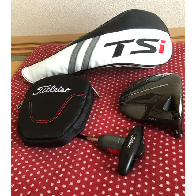 Titleist(タイトリスト)のタイトリスト TSi2ドライバー10° ヘッド日本仕様ヘッドカバー、レンチ付き スポーツ/アウトドアのゴルフ(クラブ)の商品写真