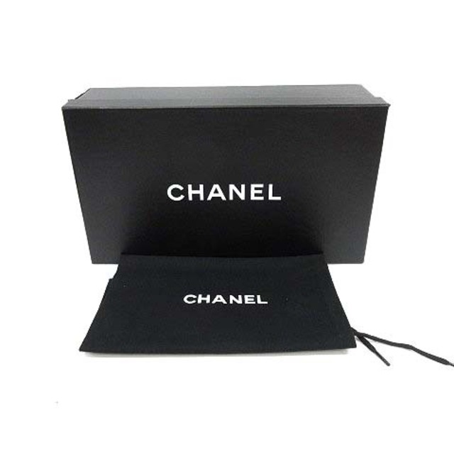 CHANEL(シャネル)のシャネル パンプス ローヒール ココマーク ゴールド金具 レザー 35 レディースの靴/シューズ(ハイヒール/パンプス)の商品写真