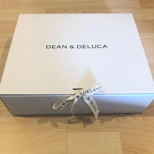 DEAN & DELUCA(ディーンアンドデルーカ)のDEEN&DELUCA ホーローコンテナーコレクション 3サイズ(S/M/L) インテリア/住まい/日用品のキッチン/食器(容器)の商品写真