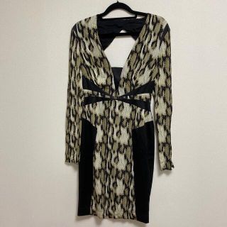 ジャストカヴァリ(Just Cavalli)のジャストカヴァリ　ワンピース(ひざ丈ワンピース)