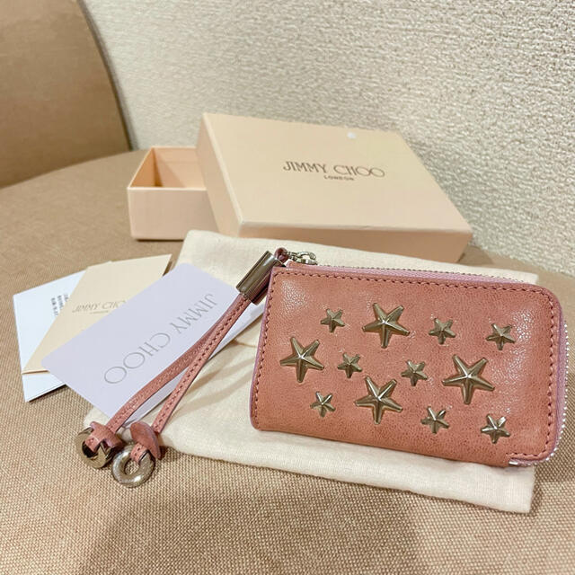 ジミーチュウのスタースタッズ ピンクコインケースNELLIE 高評価の