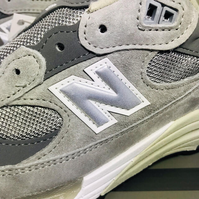 New Balance 992 GR 27.5cm メンズの靴/シューズ(スニーカー)の商品写真