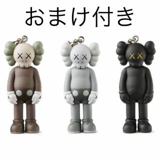 メディコムトイ(MEDICOM TOY)のKAWS TOKYO FIRST KEYHOLDER ビニールショッパー(キャラクターグッズ)