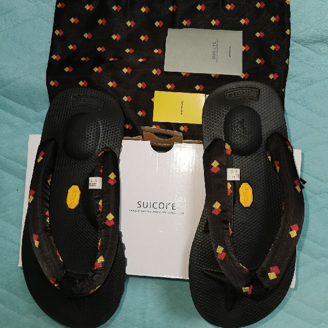 Needles + Suicoke サンダル