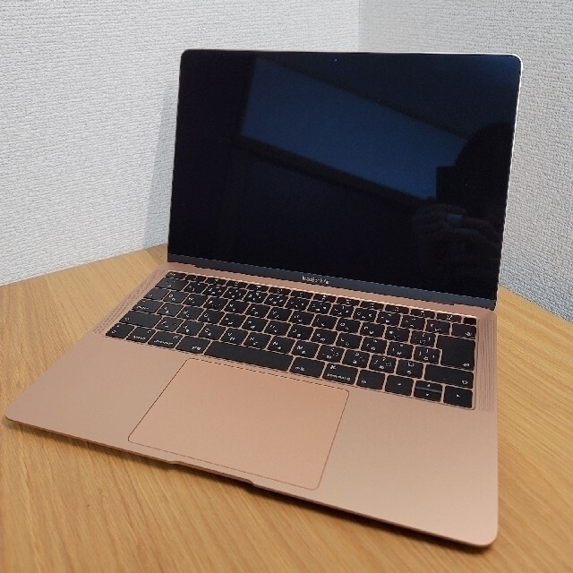 MacBook Air2018  model A1932 ゴールド