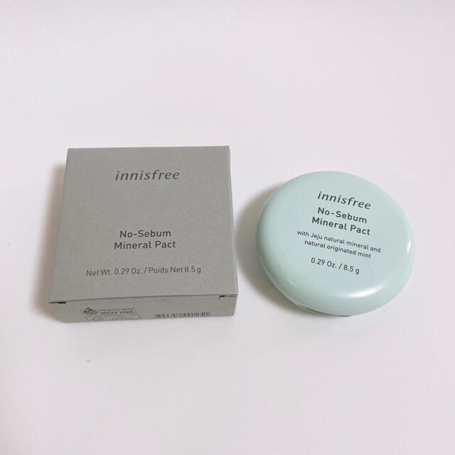 Innisfree(イニスフリー)のイニスフリー innisfree ノーセバム ミネラル パクト 8.5g 匿名 コスメ/美容のベースメイク/化粧品(フェイスパウダー)の商品写真