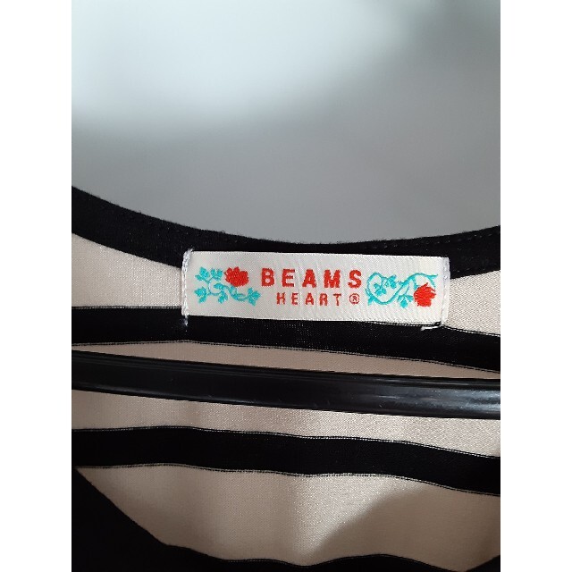 BEAMS(ビームス)の美品 ビームスハート チュニック 白黒 ボーダー 半袖 レディースのトップス(チュニック)の商品写真