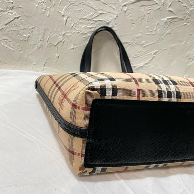 BURBERRY(バーバリー)の【美品】バーバリー リバーシブル トートバッグ ノバチェック 大容量 レディースのバッグ(トートバッグ)の商品写真