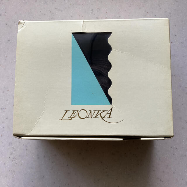 レオンカ ウィッグ LEONKA （かつら）人毛100％ ボリュームアップ レディースのウィッグ/エクステ(ショートカール)の商品写真