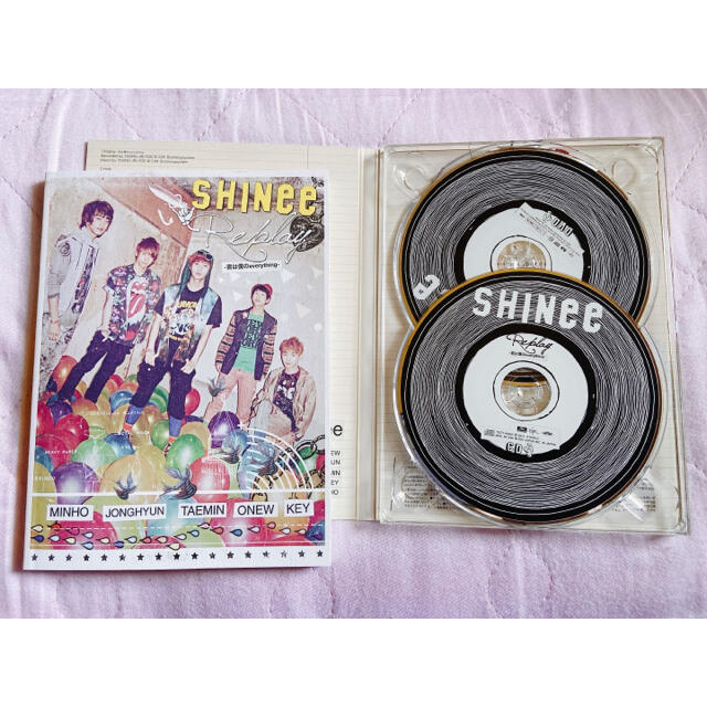 SHINee(シャイニー)のSHINee シャイニー / Replay 日本デビュー盤 完全初回生産限定 エンタメ/ホビーのCD(K-POP/アジア)の商品写真