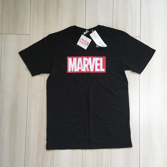 GU(ジーユー)のGU新品marvelマーベルロゴボックスTシャツ メンズのトップス(Tシャツ/カットソー(半袖/袖なし))の商品写真