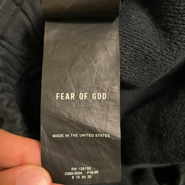 FEAR OF GOD(フィアオブゴッド)のfear of god sixth core sweatpants black メンズのパンツ(その他)の商品写真