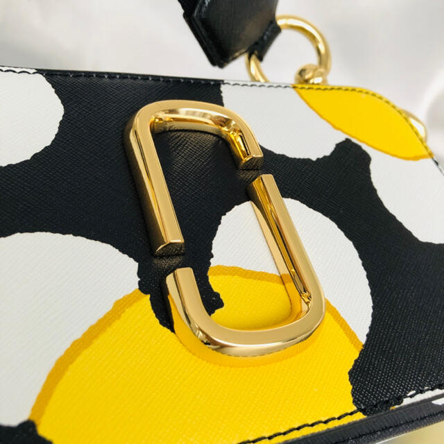 MARC JACOBS SNAPSHOTデイジー ショルダーバッグ