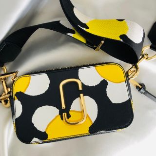 MARC JACOBS SNAPSHOTデイジー ショルダーバッグ