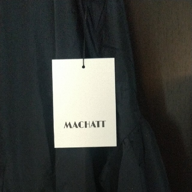 【新品未使用】MACHATT（マチャット）メモリーボリュームドレス（ブラック）