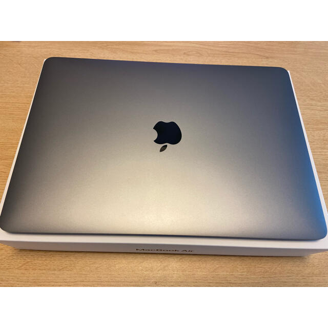 Apple(アップル)のMacBook Air  2020  8GBメモリ　512GB SSD  スマホ/家電/カメラのPC/タブレット(ノートPC)の商品写真