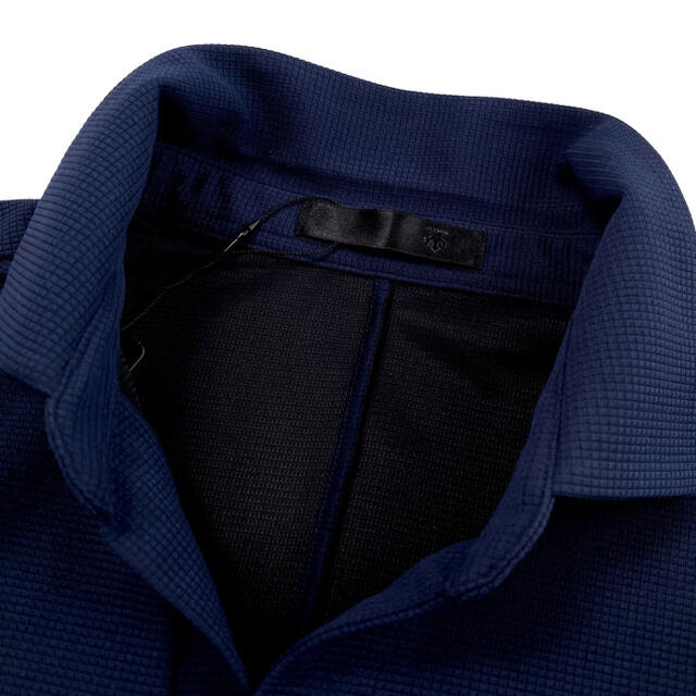 DESCENTE(デサント)の【新品タグ付き】デサント　半袖　ポロシャツ　Mサイズ　ネイビー　胸ポケットあり メンズのトップス(ポロシャツ)の商品写真