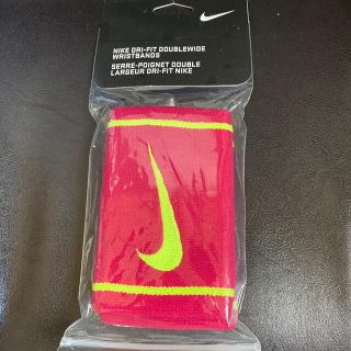 ナイキ(NIKE)のナイキリストバンド(バングル/リストバンド)