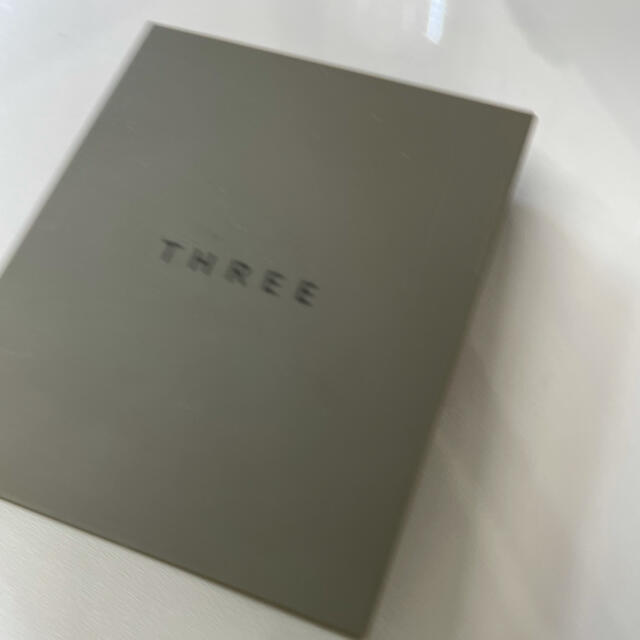 THREE(スリー)のthree ハイライト コスメ/美容のベースメイク/化粧品(フェイスカラー)の商品写真