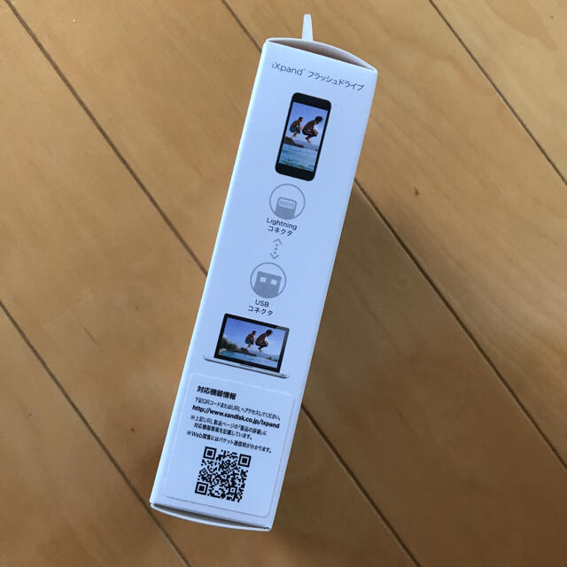 iPhone(アイフォーン)の新品　iXpand フラッシュドライブ 16GB SDIX-016G-2JD4 スマホ/家電/カメラのスマートフォン/携帯電話(その他)の商品写真