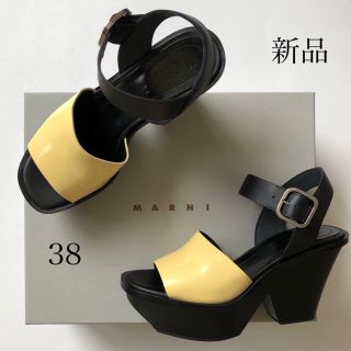 マルニ(Marni)の新品/38 MARNI マルニ バイカラー サンダル イエロー(サンダル)