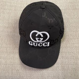 グッチ(Gucci)のGUCCI 黒 キャップ(キャップ)