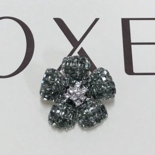 フォクシー(FOXEY) ブローチ/コサージュ(グレー/灰色系)の通販 44点 フォクシー(FOXEY) ブローチ/コサージュ(グレー/灰色系)の通販 44点