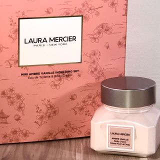 ローラメルシエ(laura mercier)のローラメルシエ ホイップトボディクリーム アンバーバニラ　60g(ボディクリーム)