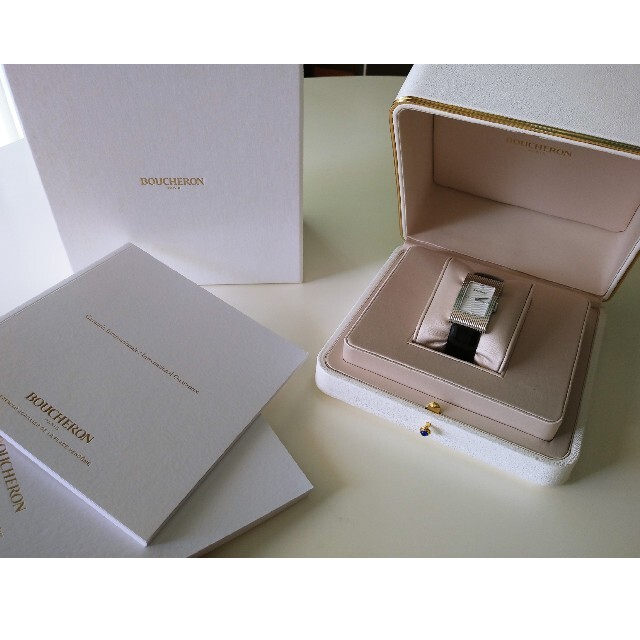 BOUCHERON(ブシュロン)のブシュロン　リフレ　ミディアム　時計 レディースのファッション小物(腕時計)の商品写真