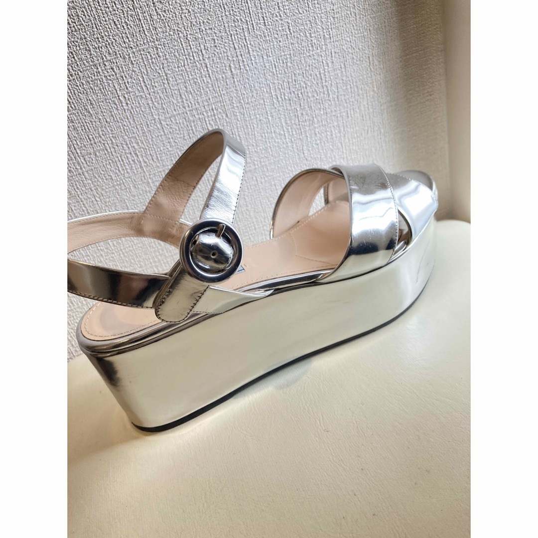 PRADA サンダル シルバー 38 値下げ - サンダル