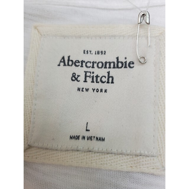 Abercrombie&Fitch(アバクロンビーアンドフィッチ)のabercrombie&fitch レディース Tシャツ レディースのトップス(カットソー(半袖/袖なし))の商品写真