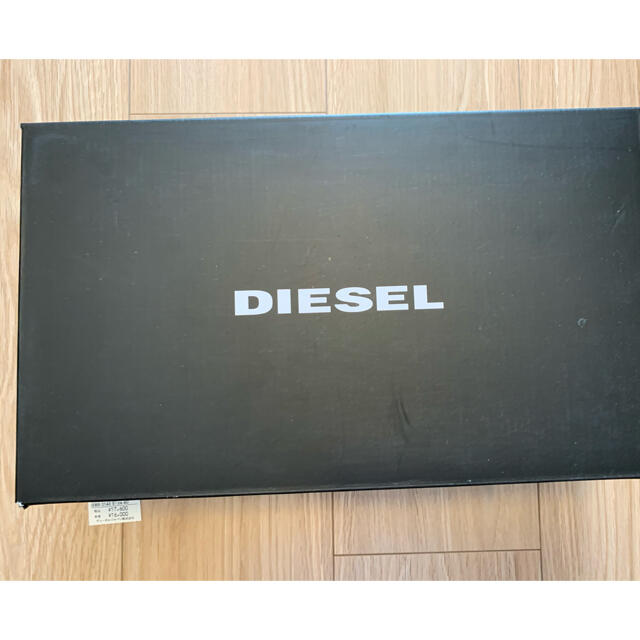 DIESEL(ディーゼル)のDIESEL スニーカー メンズの靴/シューズ(スニーカー)の商品写真
