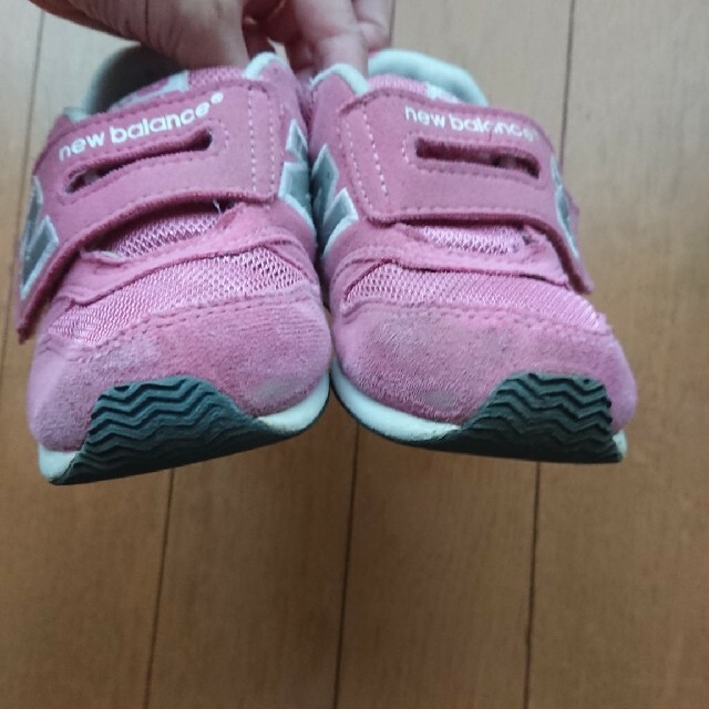 New Balance(ニューバランス)のお値下げ！ニューバランス 16㎝ ピンク キッズ/ベビー/マタニティのキッズ靴/シューズ(15cm~)(スニーカー)の商品写真