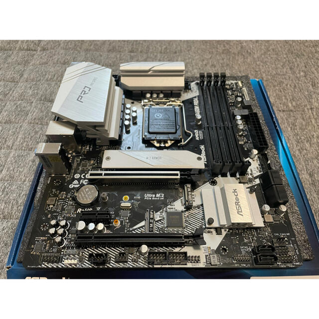 ASRock B460M Pro4 1