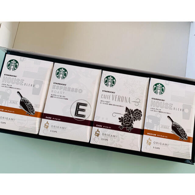 Starbucks Coffee(スターバックスコーヒー)のスターバックス オリガミ パーソナルドリップコーヒーギフト SB30S 食品/飲料/酒の飲料(コーヒー)の商品写真