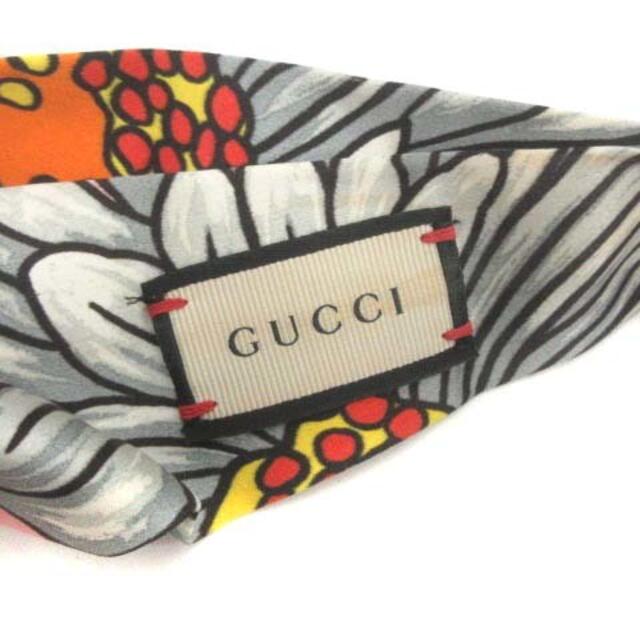 Gucci(グッチ)のグッチ ヘアバンド カチューシャ シルク フラワープリント 25×9cm ピンク レディースのヘアアクセサリー(ヘアバンド)の商品写真