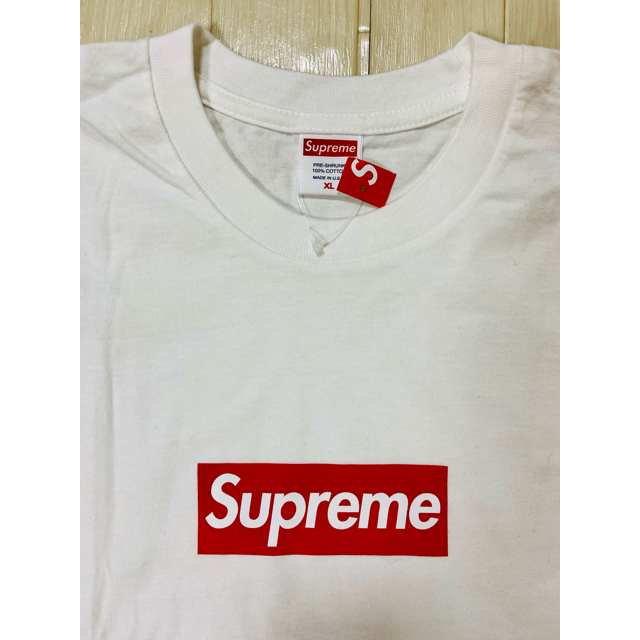 XL Supreme Box logo L/S tee White