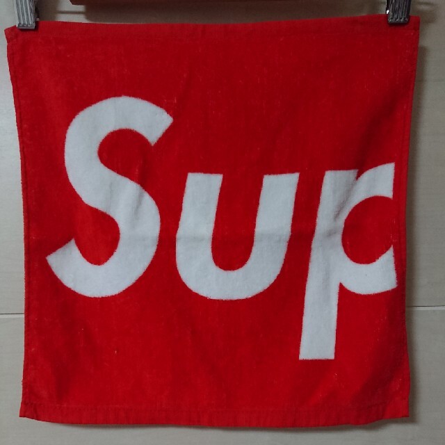 Supreme(シュプリーム)のSupreme シュプリーム ハンドタオル 未使用 メンズのファッション小物(その他)の商品写真